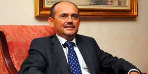 dafin-muresanu
