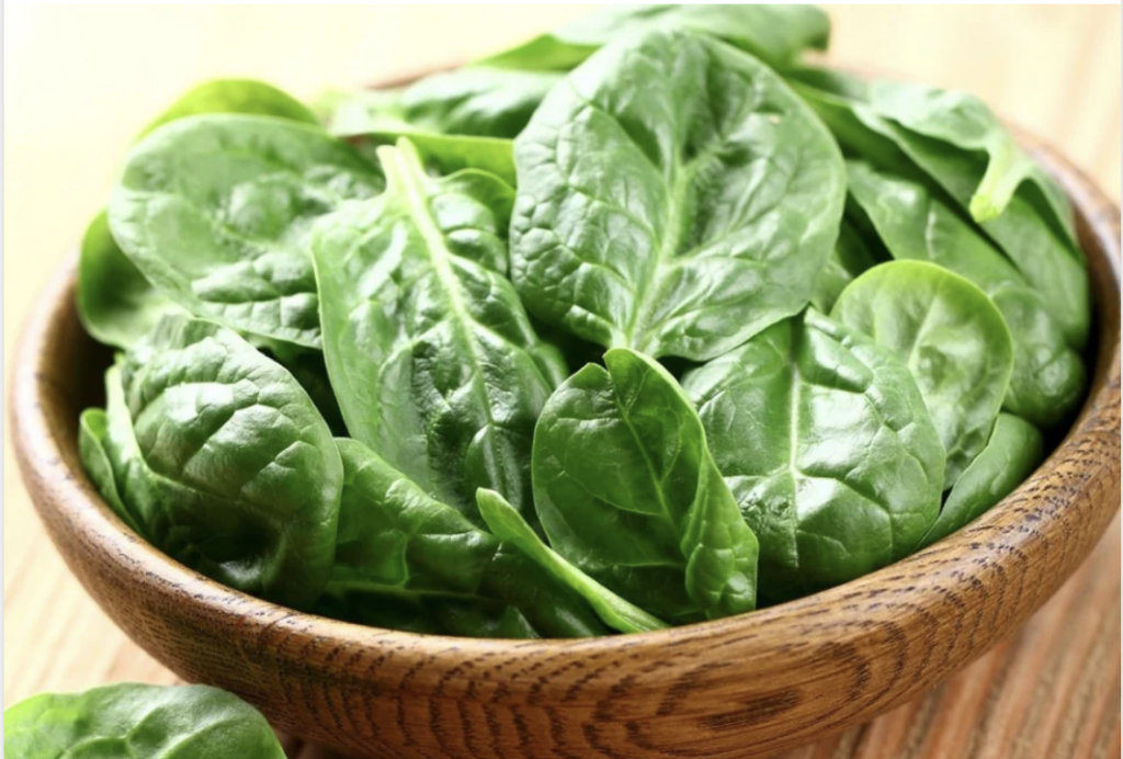 REȚETA SĂNĂTOASĂ: Spanacul, ingredient sănătos și potrivit în orice combinație culinară