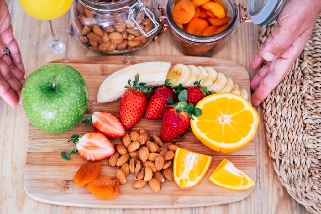 Sezonul rece e aici! Fructe și legume bune pentru imunitate