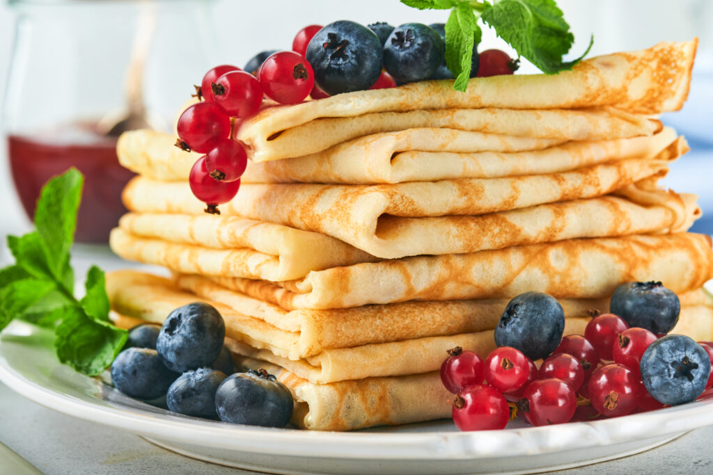 REȚETA SĂNĂTOASĂ Clătite dietetice, desertul fără prea mult zahăr și carbohidrați