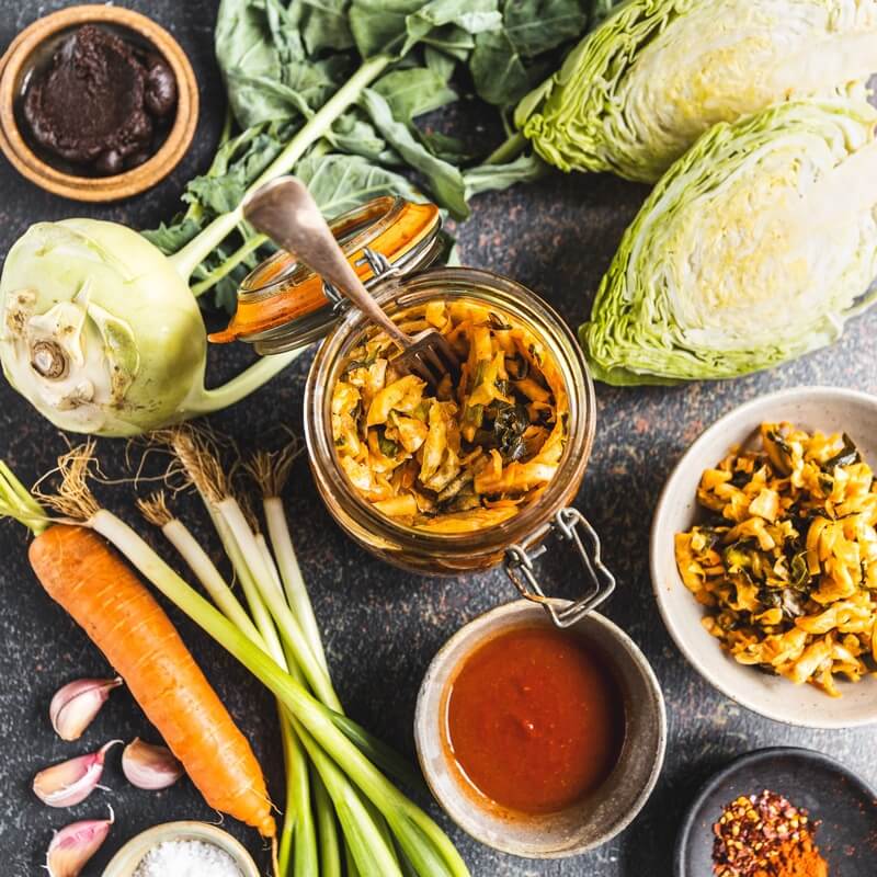 Masă de Paște fără calorii și alimente nesănătoase. Lista alimentelor prietenoase cu organismul